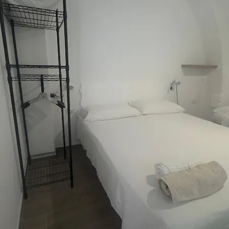 Domusa *